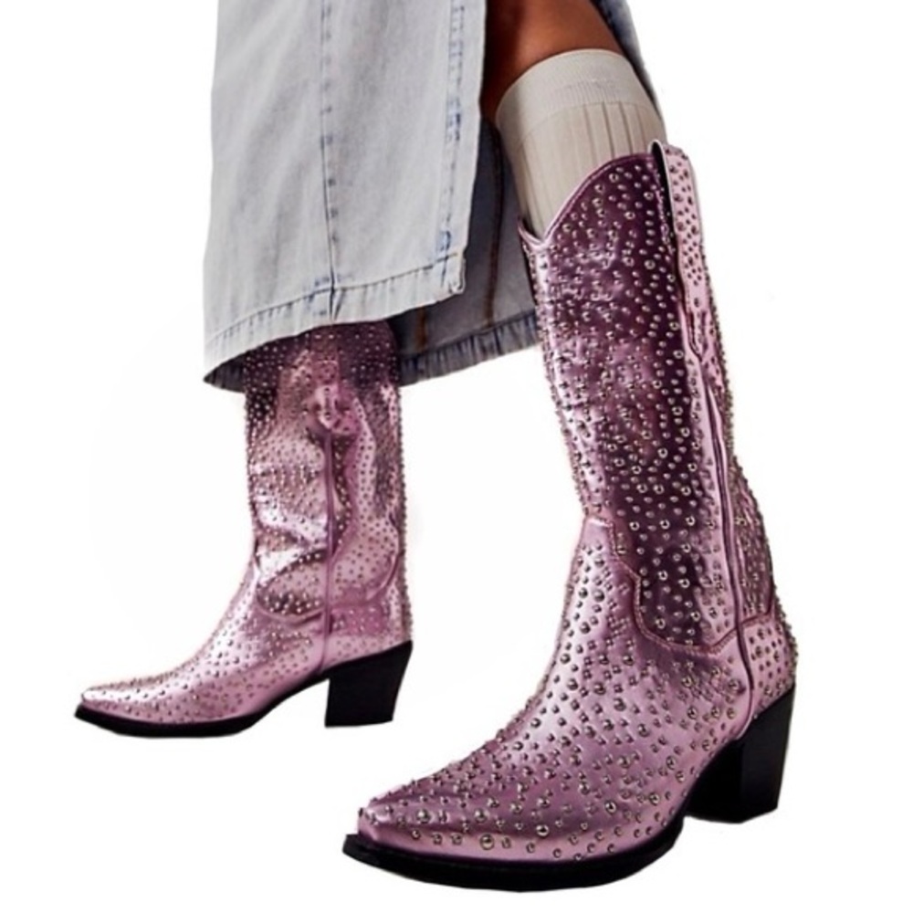 JEFFREY CAMPBELL FREE PEOPLE DAGGET STUDDED WESTERN BOOTS METALLIC PINK 💖